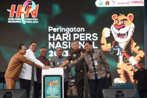 Edy Rahmayadi Buka Pameran HPN 2023