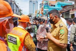 Parkir Bayar Tunai, Masyarakat Tidak Usah Bayar
