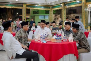 Sosok Bobby Nasution di Mata Gus Yahya 