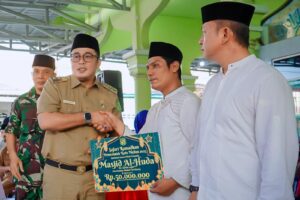 Aulia Rachman : Aparatur Wilayah Harus Responsif Terhadap Aduan Warga 