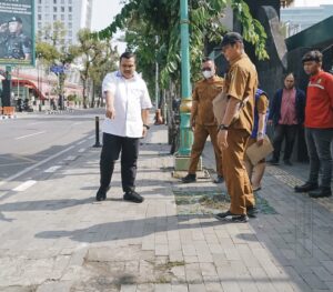 Trotoar Seputaran Lapangan Benteng Medan Diperbaiki