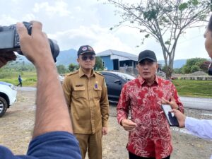 Gubernur Edy Rahmayadi Tempuh Jalur Alternatif Medan-Berastagi. Jalur Cepat Distribusi Logistik