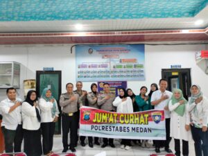 Polrestabes Medan Gelar Jumat Curhat dengan Warga Desa Saentis Deli Serdang.