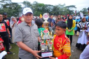 Wali Kota Waris Apresiasi Festival Drumband Hari Jadi Kota Tanjungbalai.