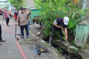 Wali Kota Waris Bangga Warga Memiliki Semangat Gotong Royong Tinggi.