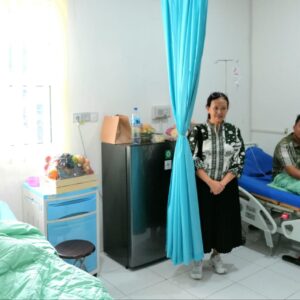 Kapolda Sumut Jenguk Dua Personil Korban Penganiayaan Saat Menangkap Pelaku Narkoba.