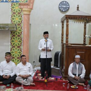Bupati Asahan H. Surya,  Safari Ramadhan di Masjid Al-Ikhlas Desa Tanjung Alam.
