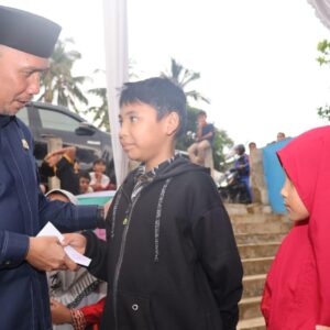 Ratusan Jamaah Hadiri Safari Ramadhan Pemkab Tapsel di Marancar.
