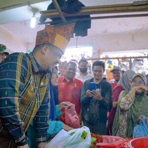 Bobby Nasution Komitmen Lindungi Konsumen.