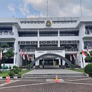 Versi Scimago 2024 : USU Kampus Riset Terbaik 4 di Indonesia.