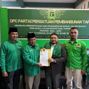 Dolly Pasaribu Resmi Daftar ke PPP Tapsel.