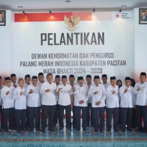 Bupati Pacitan Hadiri Pelantikan Pengurus PMI Pacitan Periode 2024-2029.