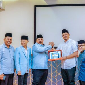 Bobby Minta BKM Masjid Didata Sebagai Peserta BPJS Ketenagakerjaan.