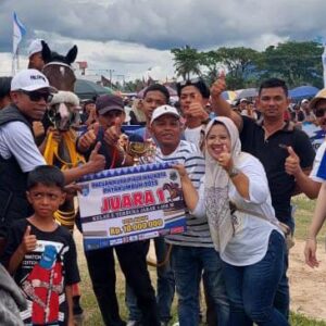 Tiga Kuda Pacu Sumut Unjuk Kebolehan di Sumbar