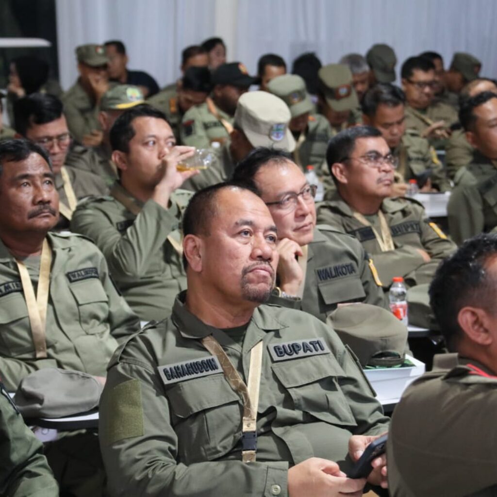 Retret Hari Kedua, Bupati Batu Bara Baharuddin Fokus Bahas Geopolitik & Pertahanan Nasional