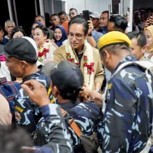 Tiba di Medan, Wali Kota Medan Rico Waas Disambut Antusias Masyarakat