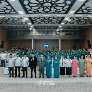 Lantik 6 Ketua TP PKK Kecamatan, Ny. Henny Tekankan 10 Program PKK & Stunting