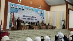 Ketua PPIH Embarkasi Medan Ahmad Qosbi dan Ketua DPRD Sumut Lepas Keberangkatan Calon Haji Kloter III Sumut