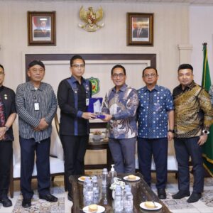 Rico Waas Ajak PT Penjaminan Jamkrindo Syariah Majukan UMKM