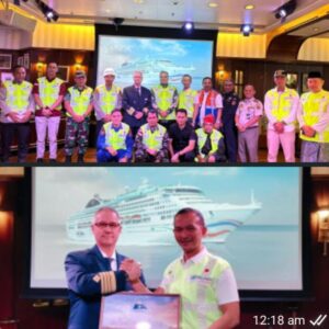 Layanan Star Cruises MV. Star Voyager di Pelabuhan Kuala Tanjung, Medan, Danau Toba Menjadi Tujuan Baru Destinasi Kapal Pesiar di Indonesia