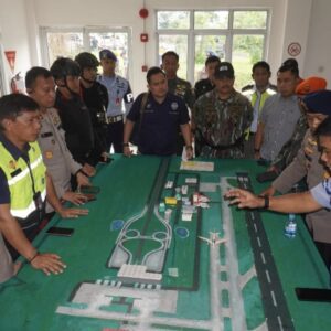TNI AU Lanud Soewondo Kerahkan Kekuatan Penyelamatan Penuh Penumpang Saudi Airlines