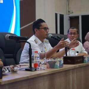 Rico Waas Minta Rumah Sakit Layani Pasien Darurat, Administrasi Belakangan