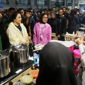 Event Inovatif, Ribuan Masyarakat Medan Nikmati Car Free Night Kesawan
