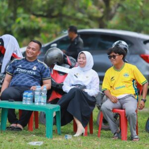 Kapolres Dan Sekda Saksikan Duel Sengit Pertandingan Teamnya di Mini Soccer Bahagia CUP