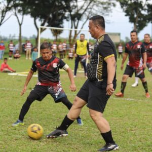 Laga Seru Polres Batu Bara FC VS PS Pemkab di Turnamen Bahagia CUP – 1