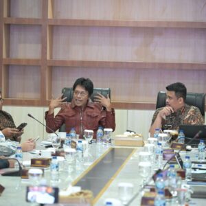 Gubernur Bobby Nasution Perjuangkan Danau Toba Jadi KEK Pariwisata