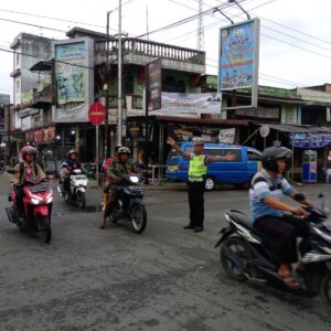 Satlantas Polres Batu Bara Atur Lalu Lintas di Sejumlah Titik Rawan