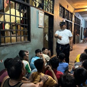 Perkuat Keamanan, Lapas Labuhan Ruku Kembali Razia Kamar Hunian Warga Binaan