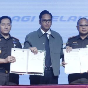 Rico Waas Teken MoU dan Perjanjian Kerjasama Pelaksana Pidana Kerja Sosial