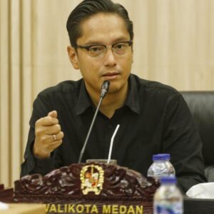 Banjir Medan : 85.591 Warga Mengungsi di 305 Lokasi, Pemko Fokus Evakuasi dan Logistik Pengungsi