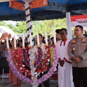 Kapolda Sumut Rayakan Natal Bersama Pengungsi Korban Bencana Alam di Tapteng, Hadirkan Penghiburan dan Harapan