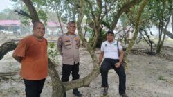 Polsek Indrapura Lakukan Pengamanan di Pantai Datuk Saat Libur Nataru