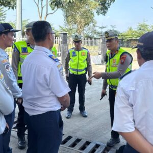 Satlantas Polres Batu Bara Gandeng Dishub Tertibkan Kendaraan Over Tonase