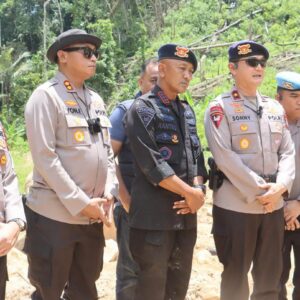 Polda Sumut Bongkar Tambang Emas Ilegal Beromzet Miliaran, 17 Orang dan 14 Ekskavator Diamankan