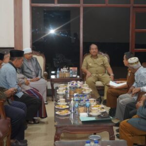 Bupati Asahan Taufik Zainal Abidin Terima Pengurus MUI Asahan