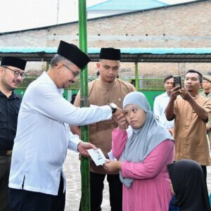 Safari Ramadan ke-11, Pemkab Batu Bara Salurkan Santunan Anak Yatim di Desa Simpang Gambus