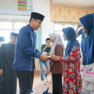Wali Kota Medan Rico Was Salurkan Zakat ASN Pemko Medan kepada 948 Mustahik